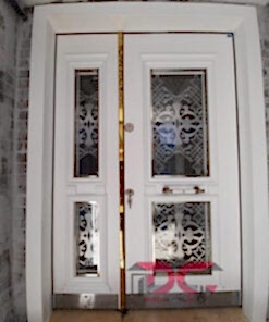Beyaz 4 Cam Bölmeli Apartman Giriş Kapısı DR-114